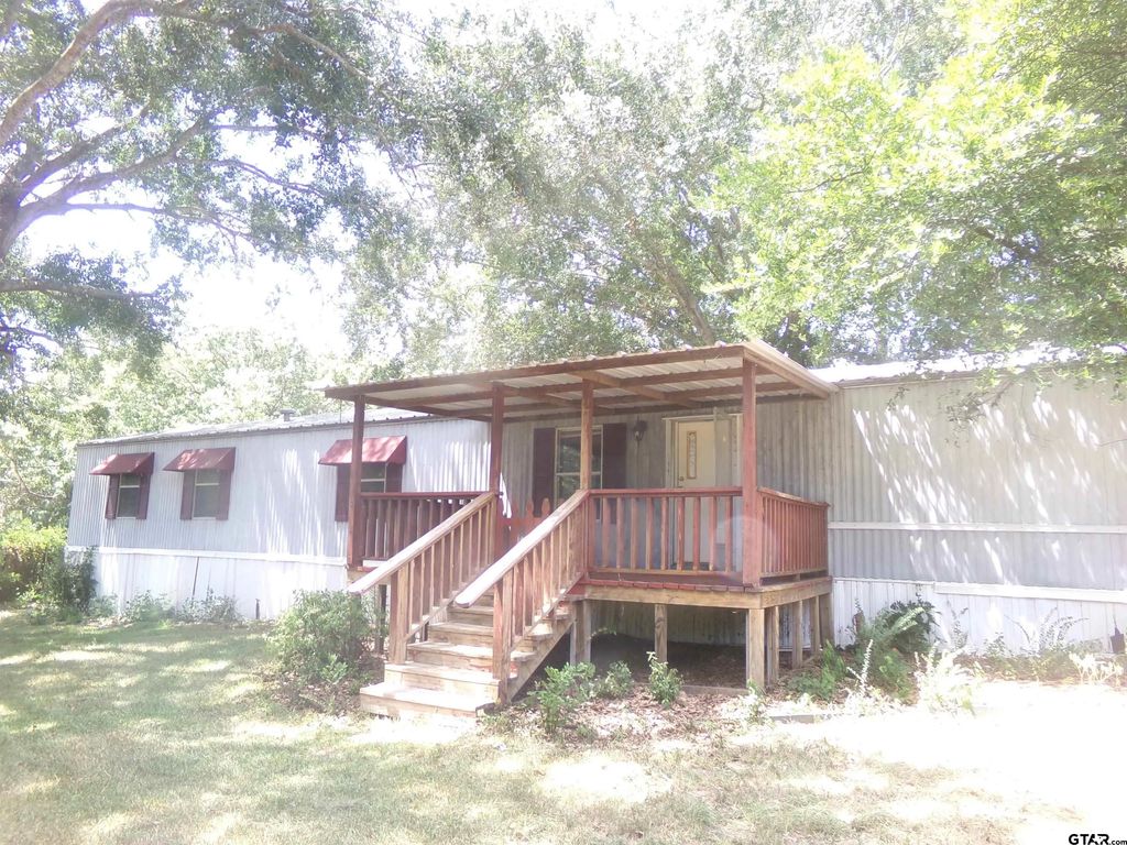 16761 Lakeview Cr, Whitehouse