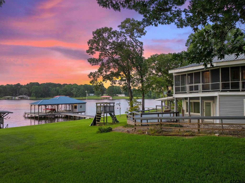 15476 Lakeside Dr., Bullard