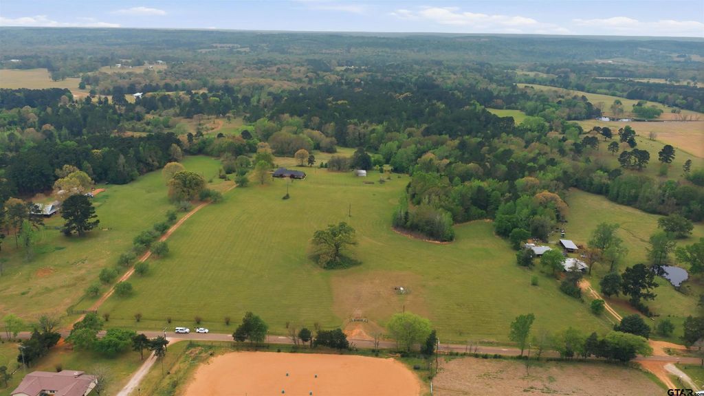 17804 Cr 4235, Frankston