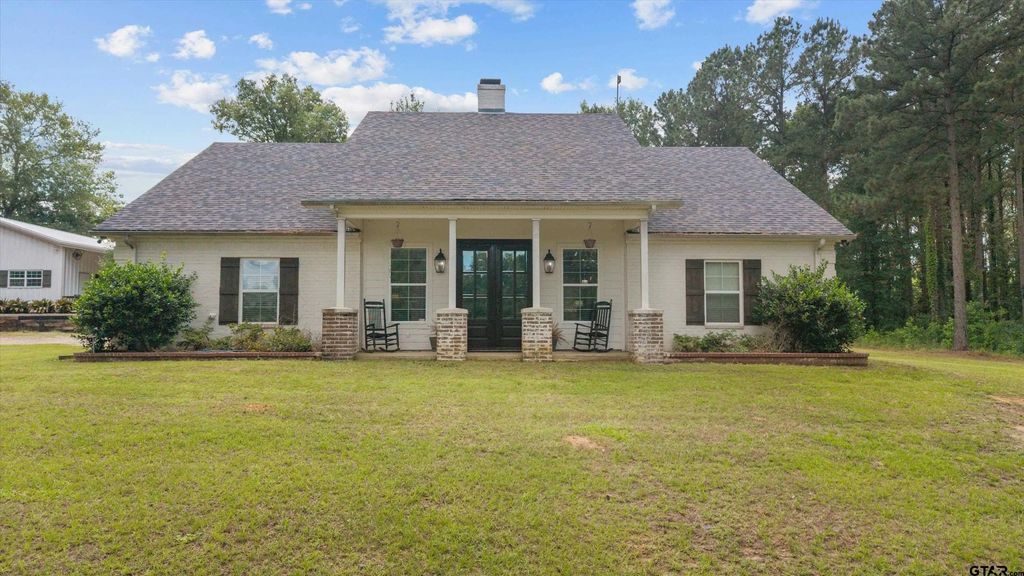 12075 County Road 452, Lindale