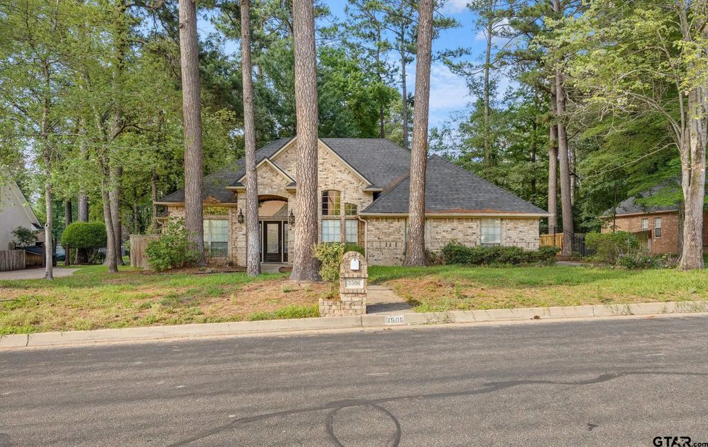 3506 Woods Blvd, Tyler