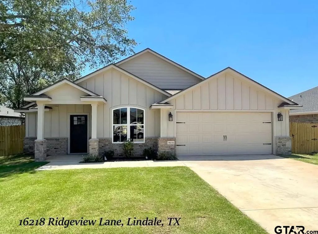 16218 Ridgeview Ln + 6 Additional Homes, Lindale