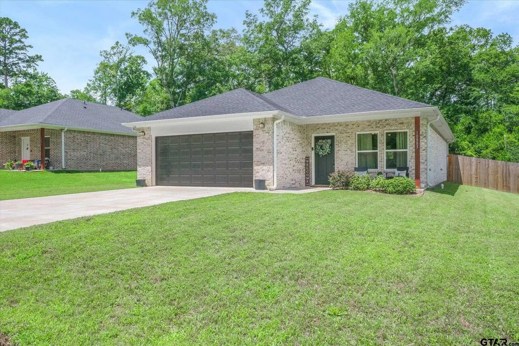 10883 Browning St., Brownsboro