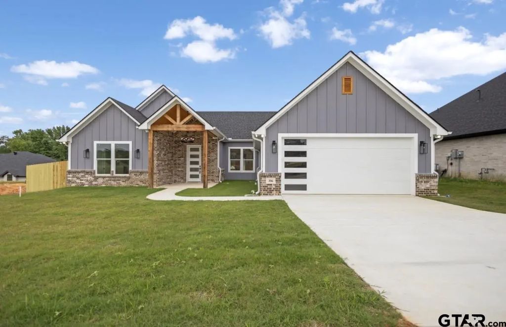 306 Sides Blvd, Bullard