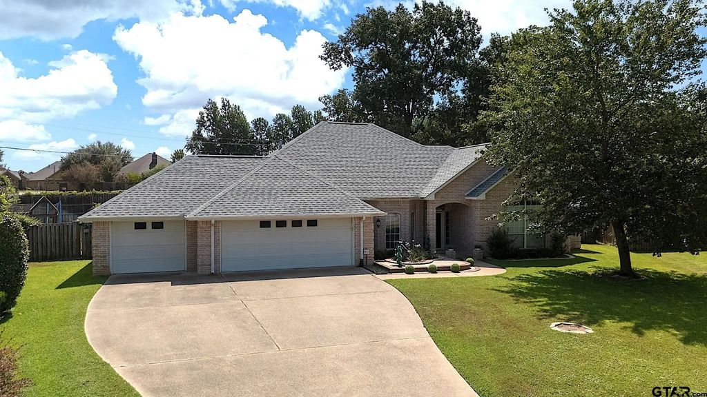 4130 Sagemont Lane, Tyler