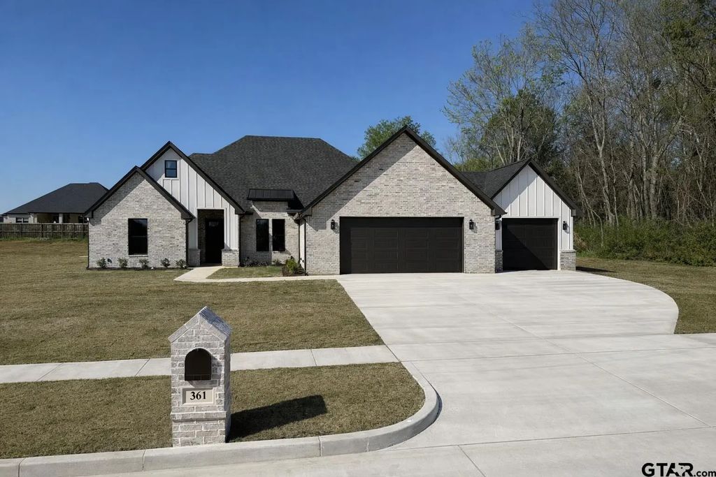 361 Heritage Way, Bullard