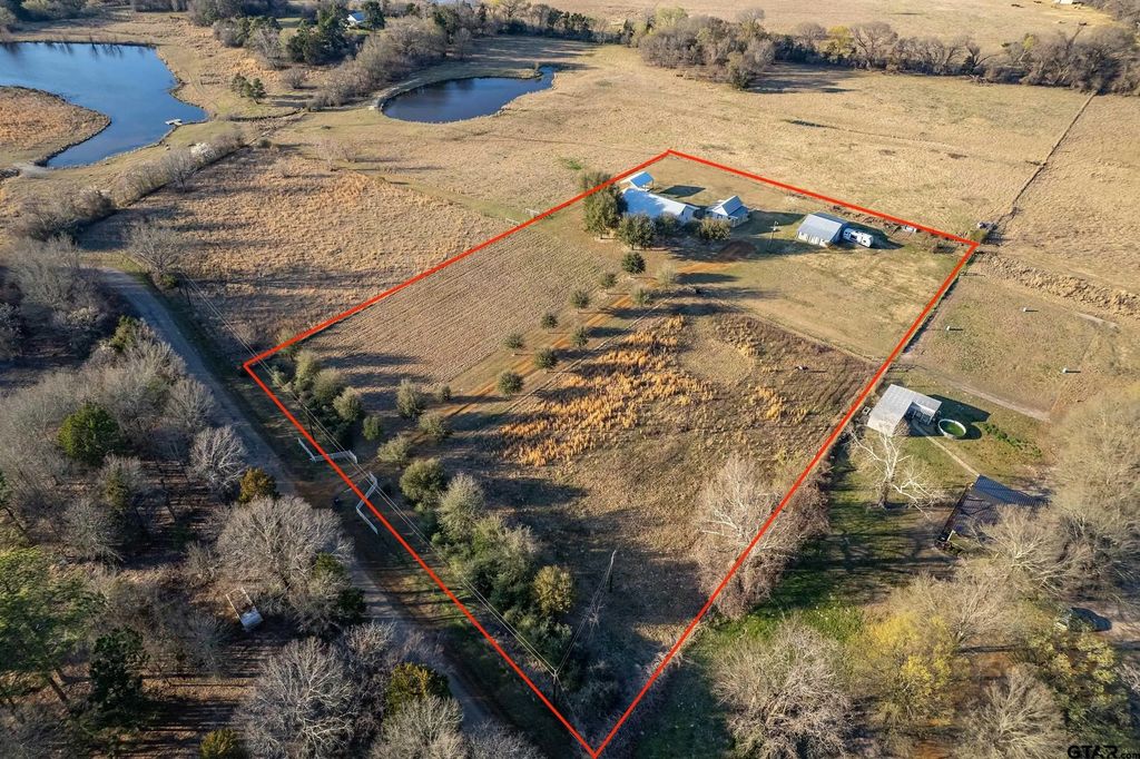 6751 (4) Cr 4710, LaRue