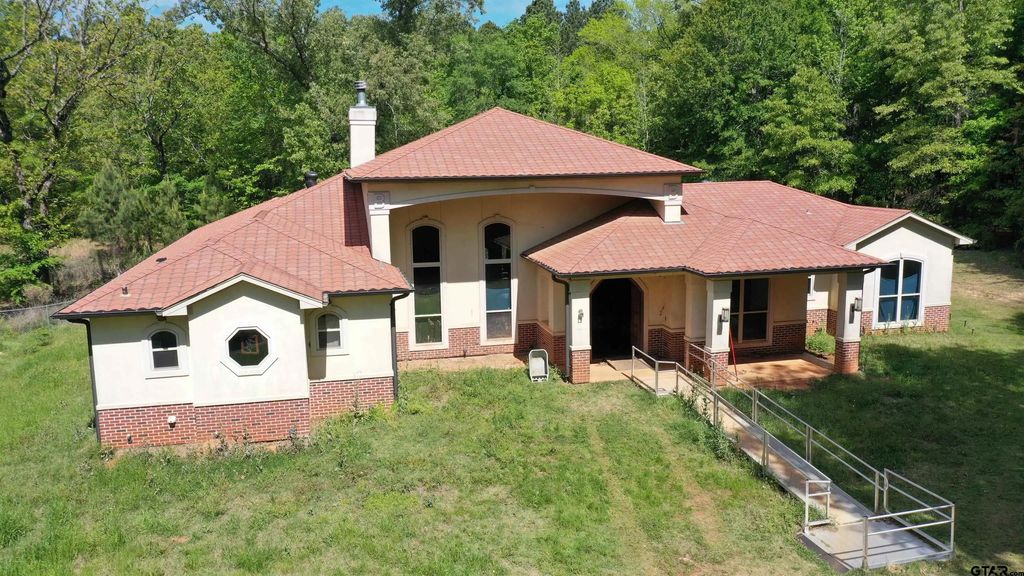 5397 State Hwy 155 N, Gilmer