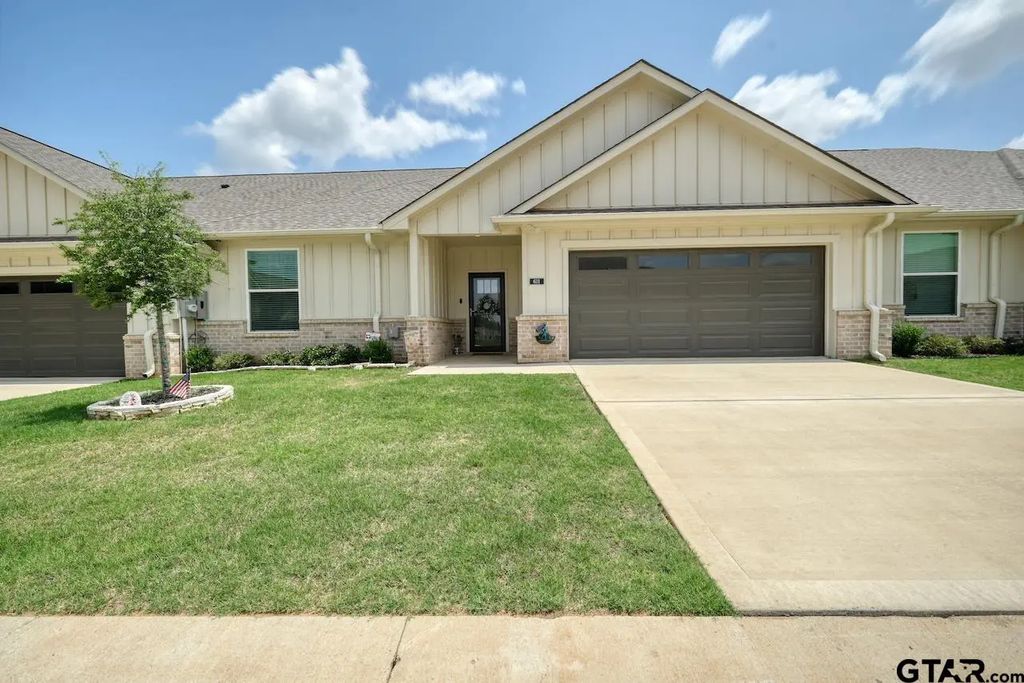 6111 Hamilton Meadows Way, Tyler