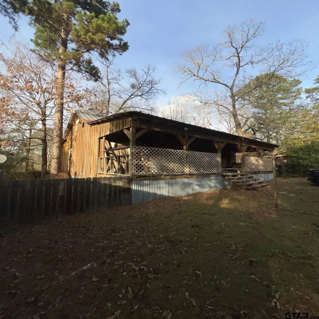 183 Cr 3496, Hawkins