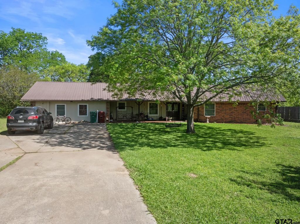 504 W Wilson, Talco