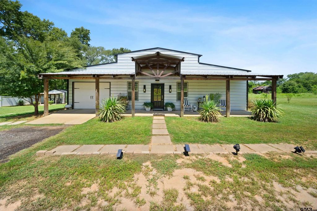 4004 Fm 16 W, Tyler