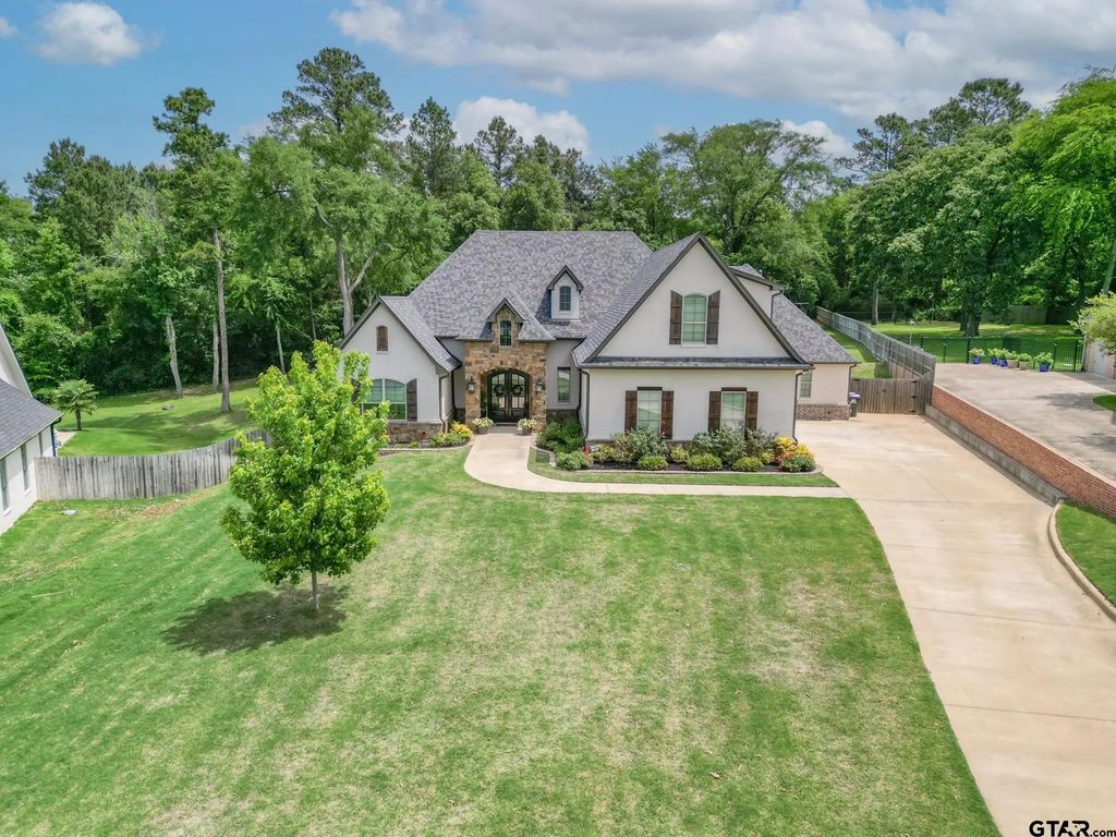 11056 Hidden Hollow Ln, Tyler