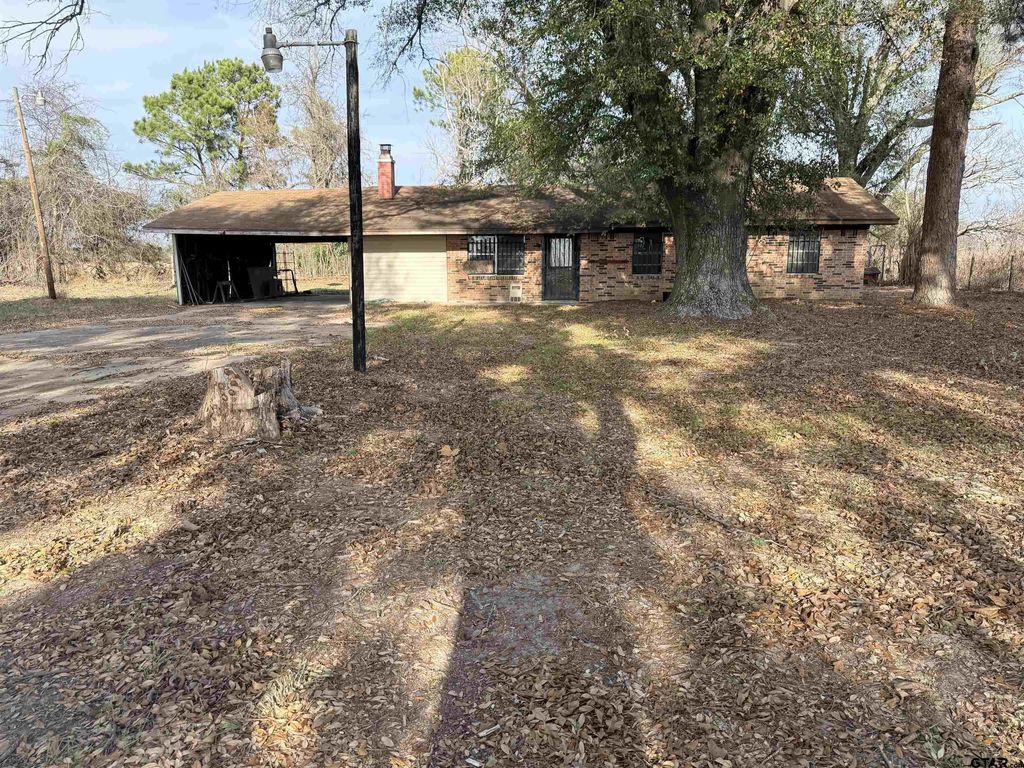 2592 Cr 3306, Jacksonville