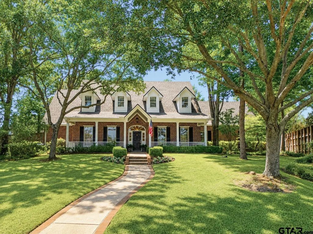 1328 Cold Water Cove, Tyler