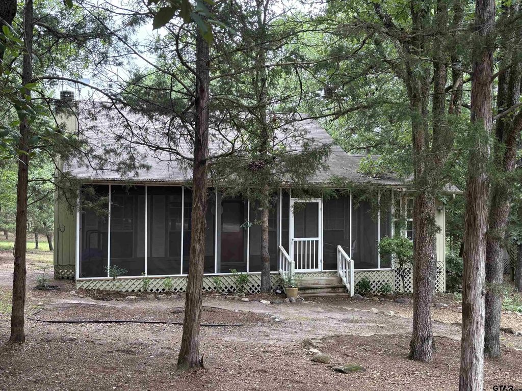 149 Cypress Cove, Holly Lake Ranch