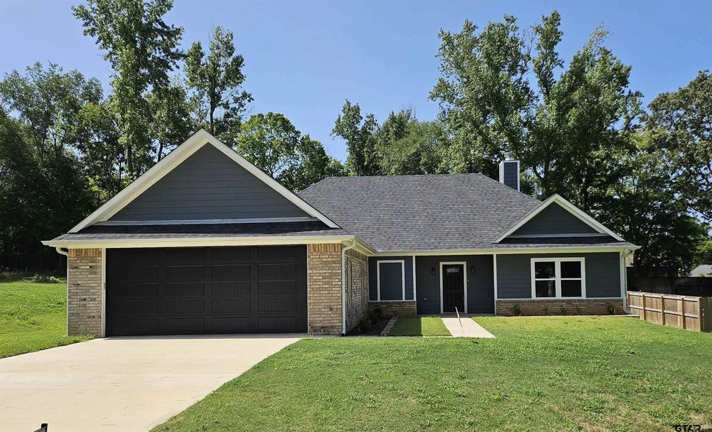 105 Johnston, Arp