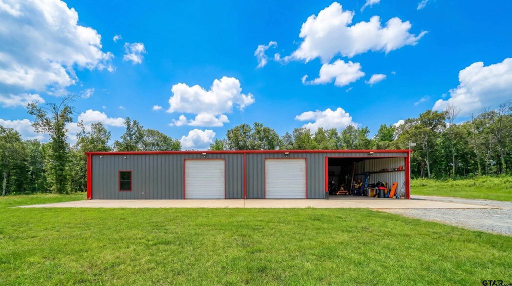 121 Oak Hill Rd, Kilgore