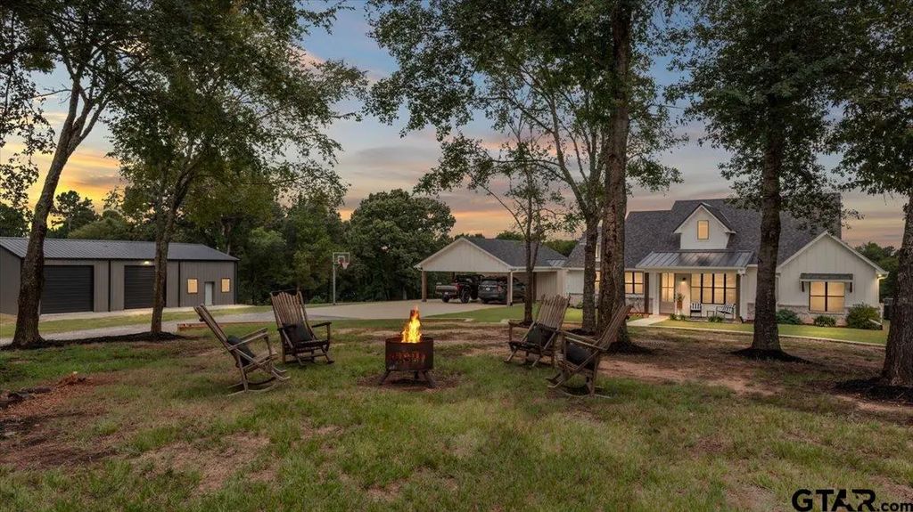 13711 Cr 3512, Brownsboro