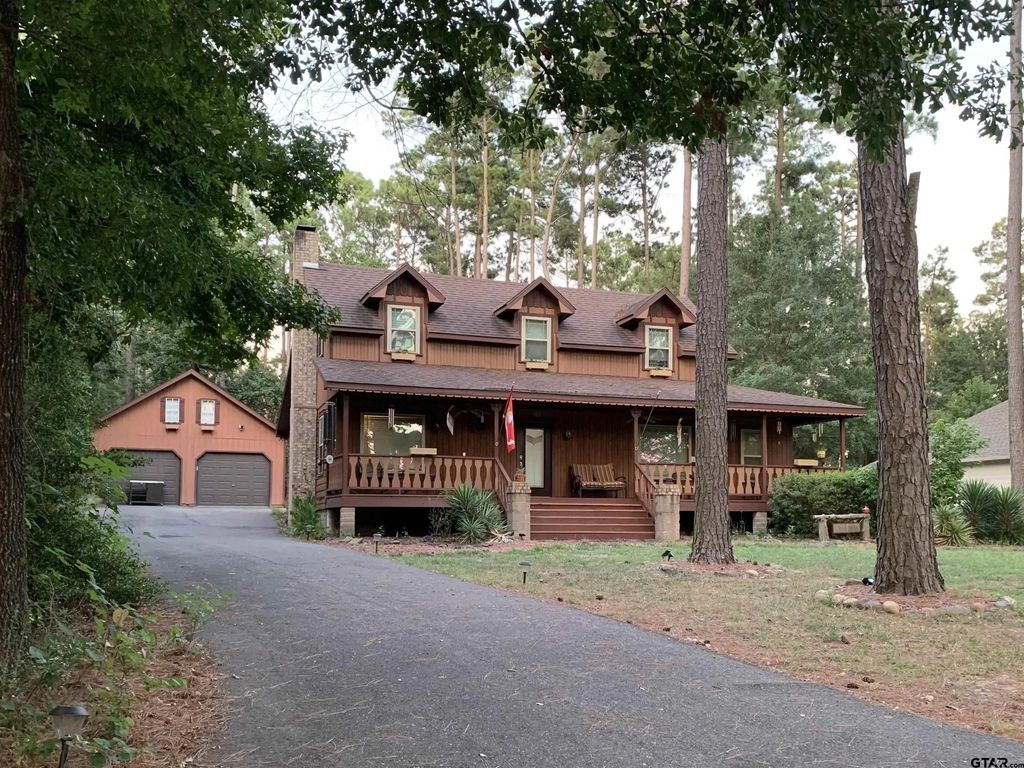 164 Pine Needle Glen, Holly Lake Ranch