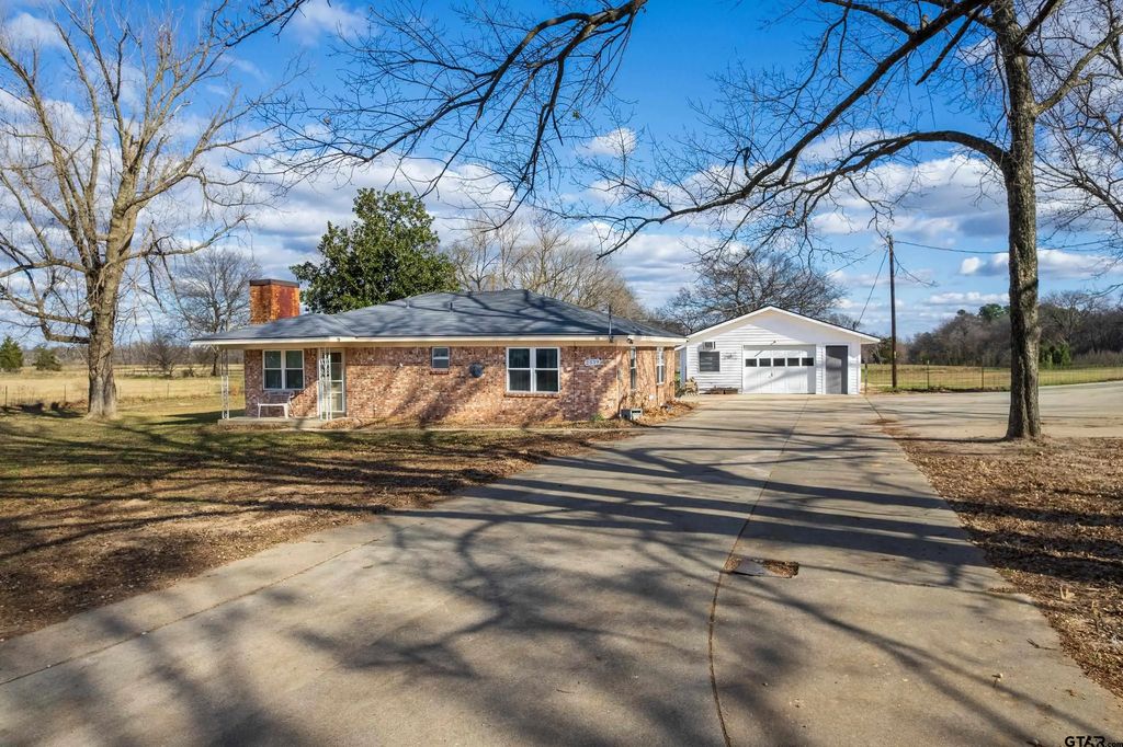 2339 Sw County Road 3110, Mt Vernon