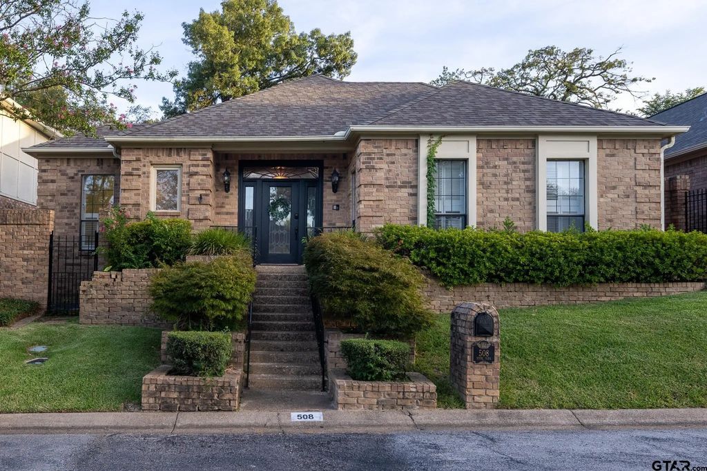 508 Hyde Park, Tyler