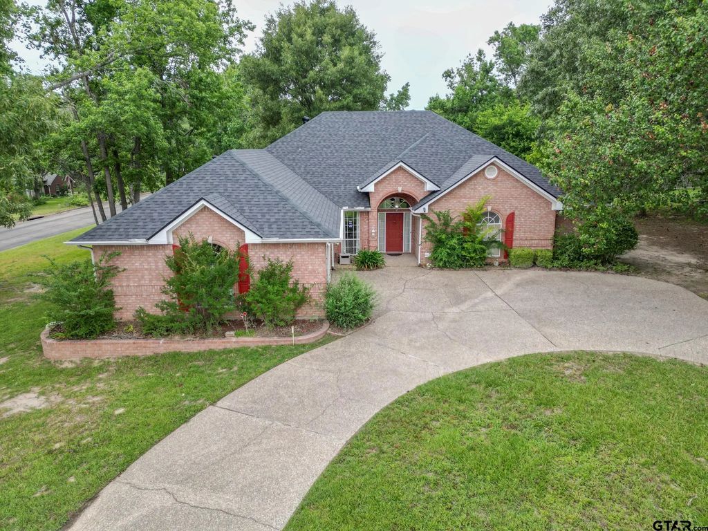 11338 Woodview, Flint