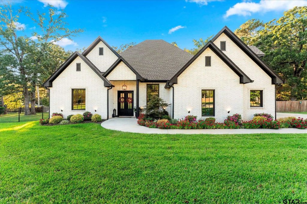 4301 Windrush Blvd, Longview