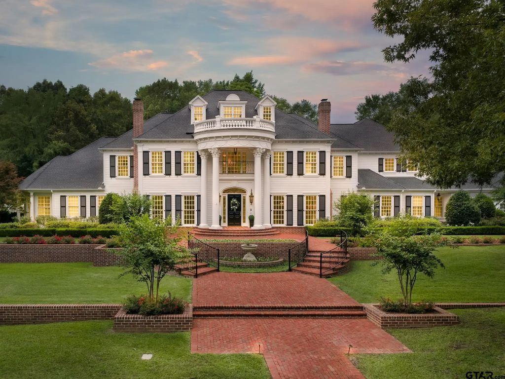 211 Saddle Creek Drive, Tyler