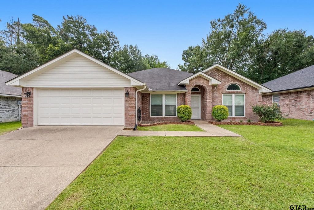 681 Frederick Cir., Flint