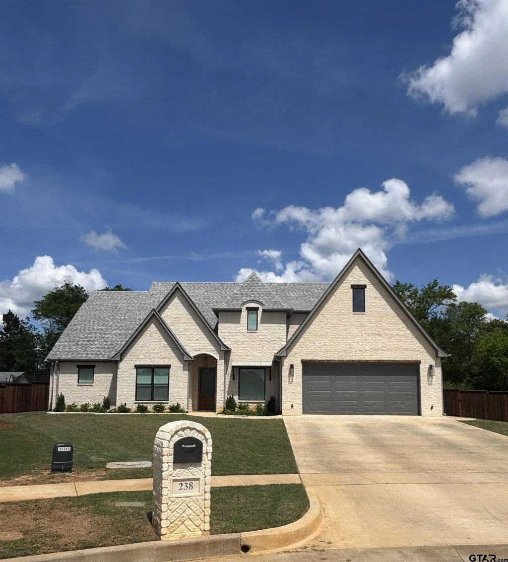 238 Serenity Dr, Bullard