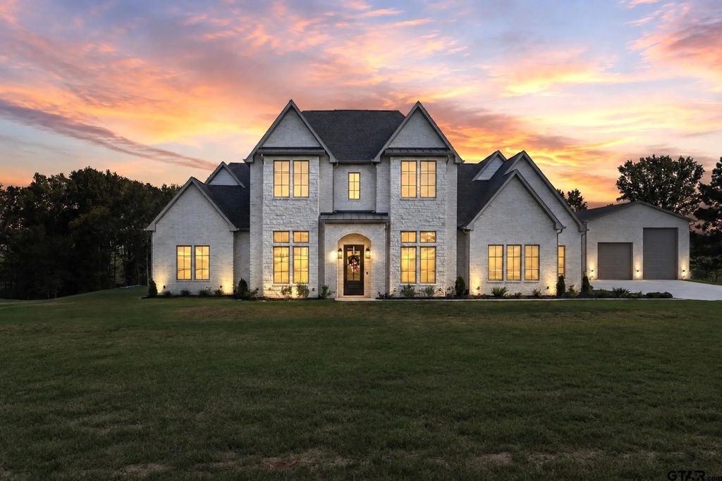 23180 Bridle View Dr, Lindale