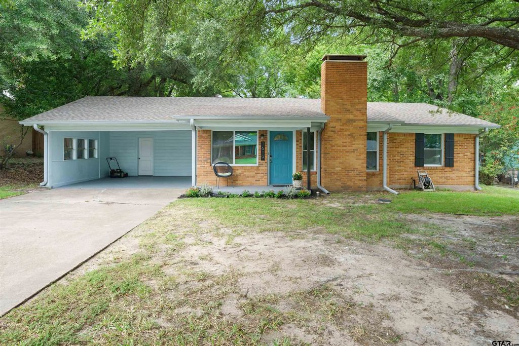 1619 Woodland Hills Dr, Tyler
