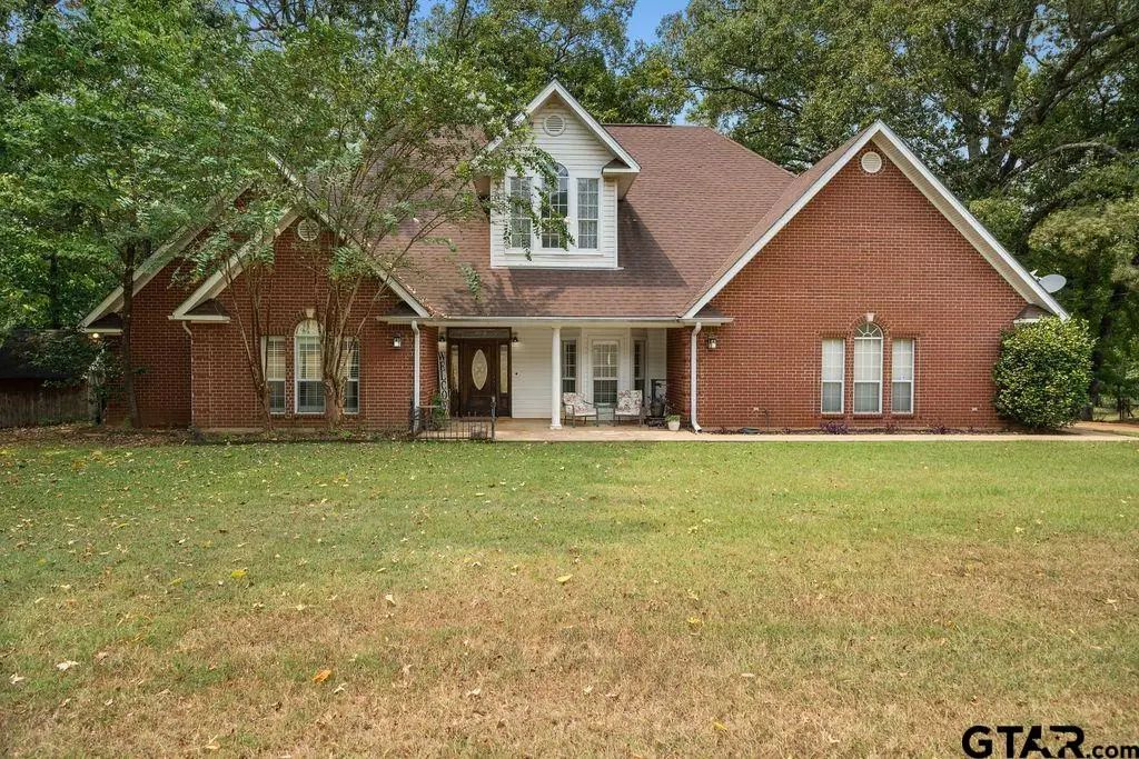 1841 County Road 3402, Bullard