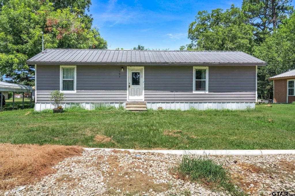 195 N Wood St., Emory