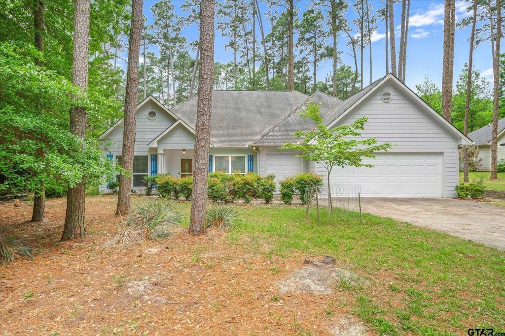 145 Pine Bark Glen, Holly Lake Ranch