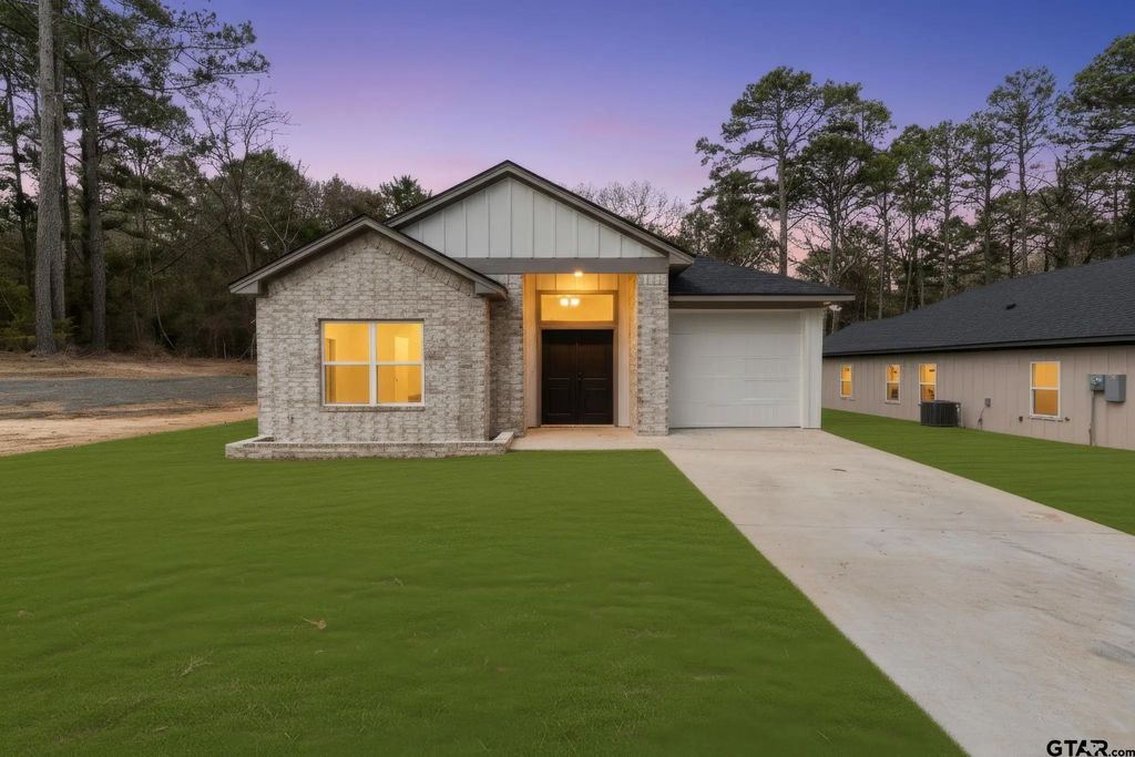 335 Perdanales Dr, Bullard