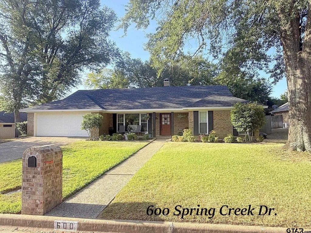 600 Spring Creek Drive, Tyler