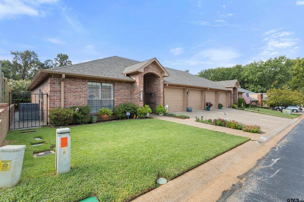 312 Amberwood, Tyler