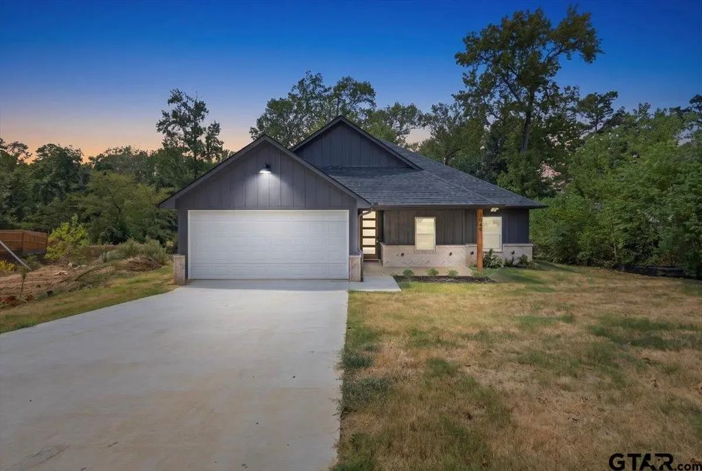 2049 Jackie Ave., Tyler