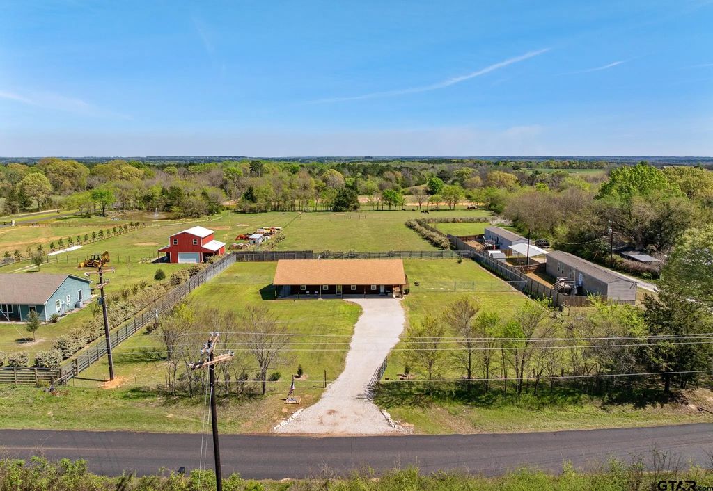 5494 An County Road 309, Frankston
