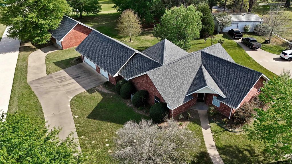 2436 Lakefront Shores, Athens