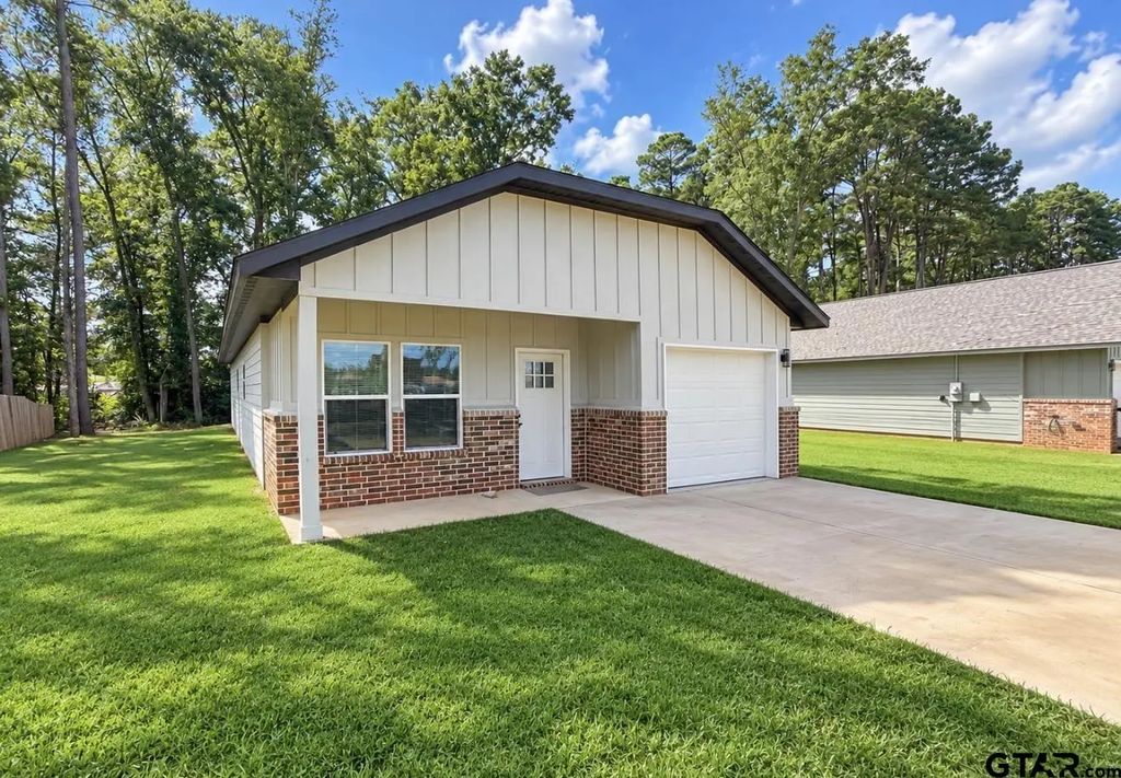 114 Mowery Lane, Pittsburg