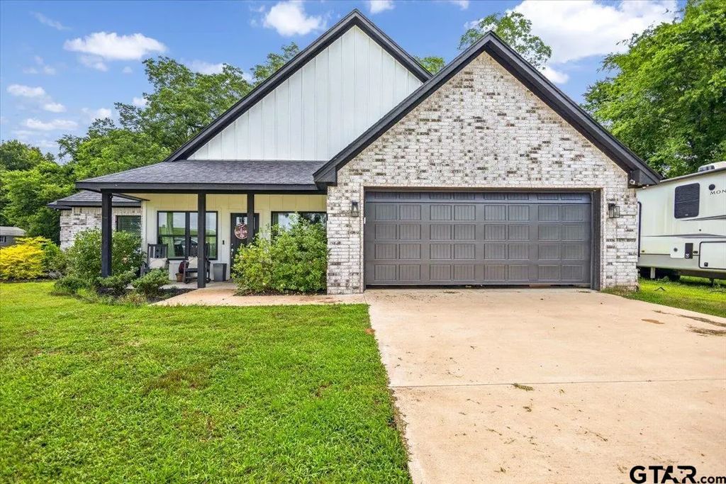 109 Cr 4612, Troup