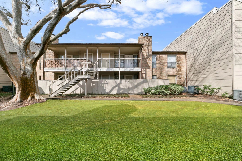 2110 Wilcrest Drive 239, Houston