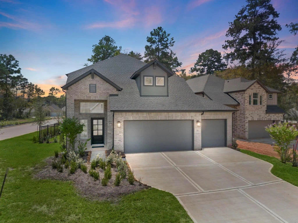 703 Campbell Crossing Court, Willis