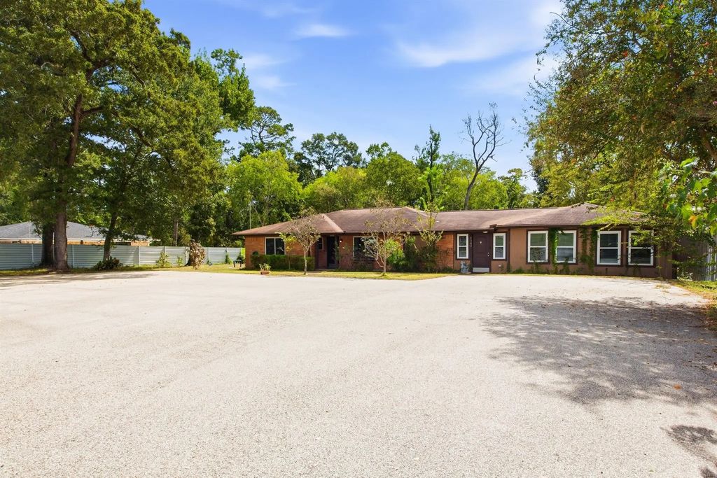 5302 Treaschwig Road, Spring