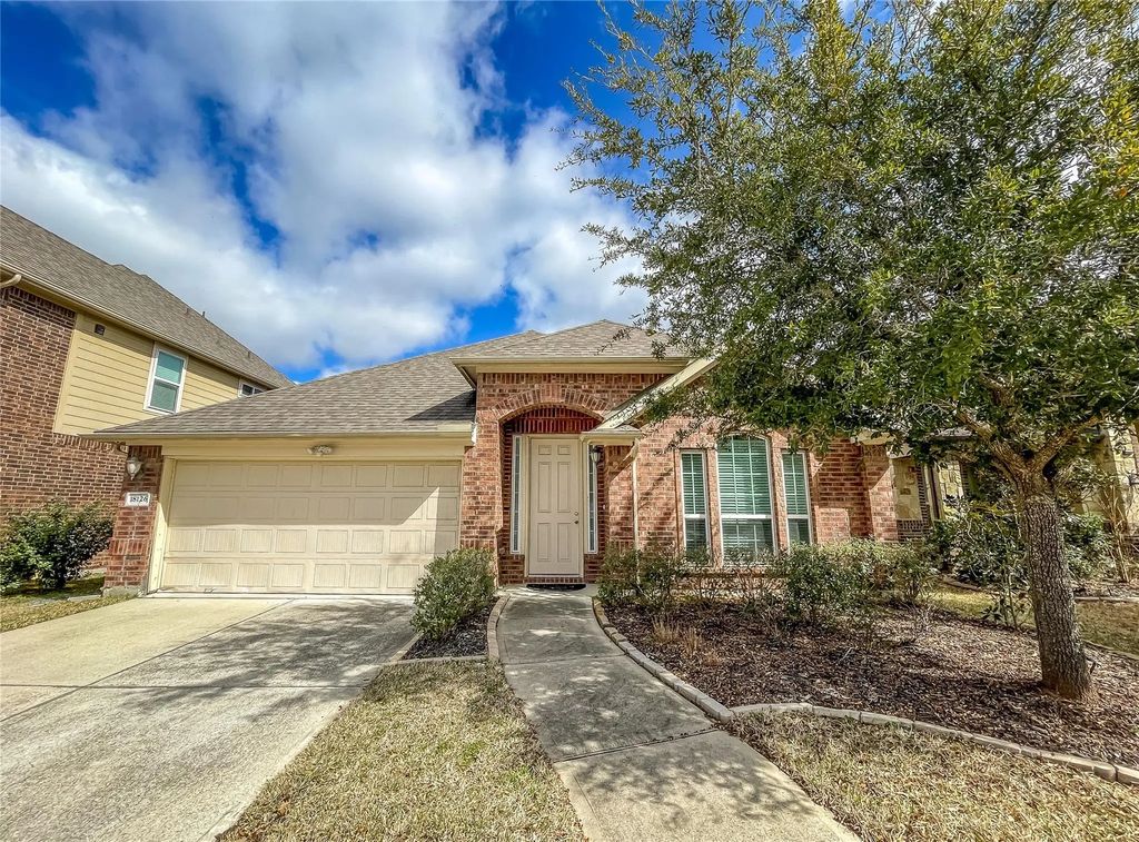 18126 Golden Falls Lane, Spring