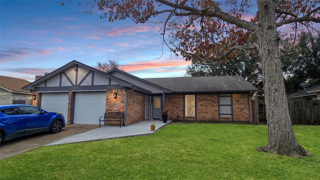 22531 John Rolfe Lane, Katy