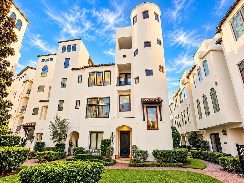 318 Calle Sevilla Place, Houston